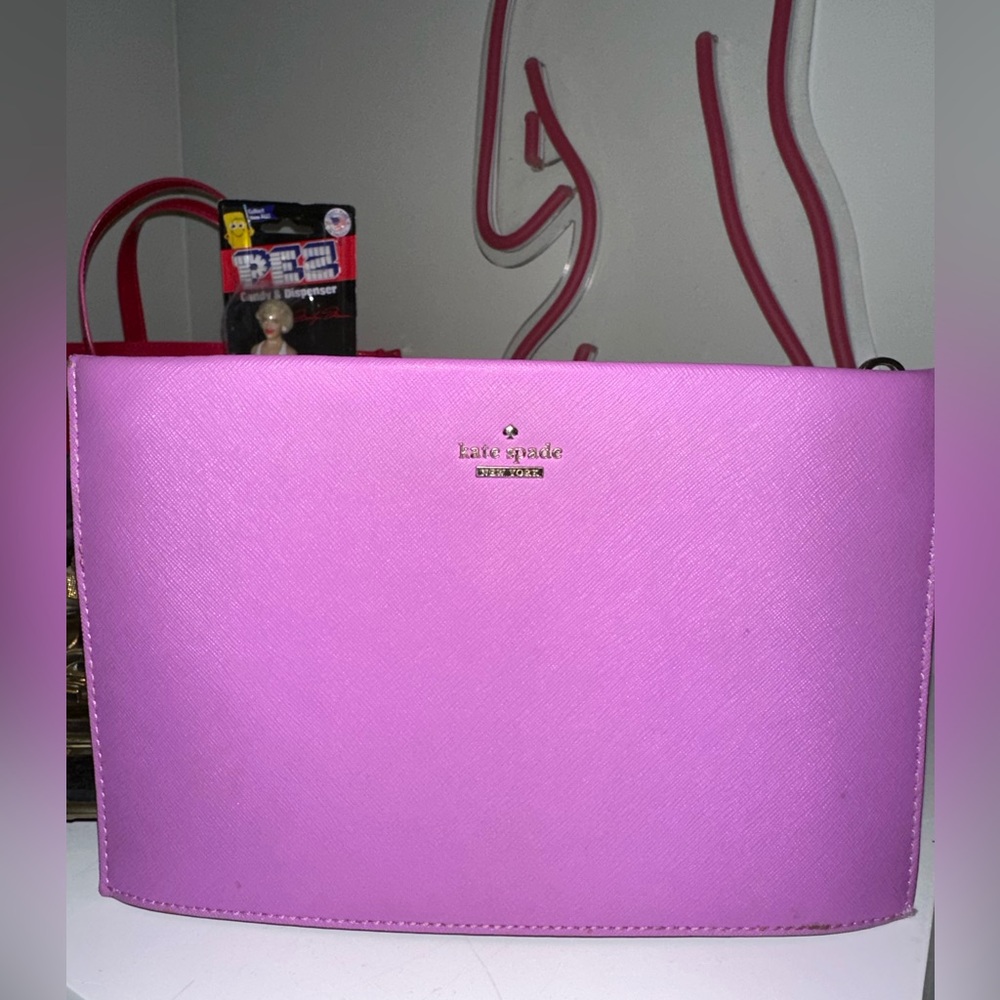 Kate Spade New York clutch